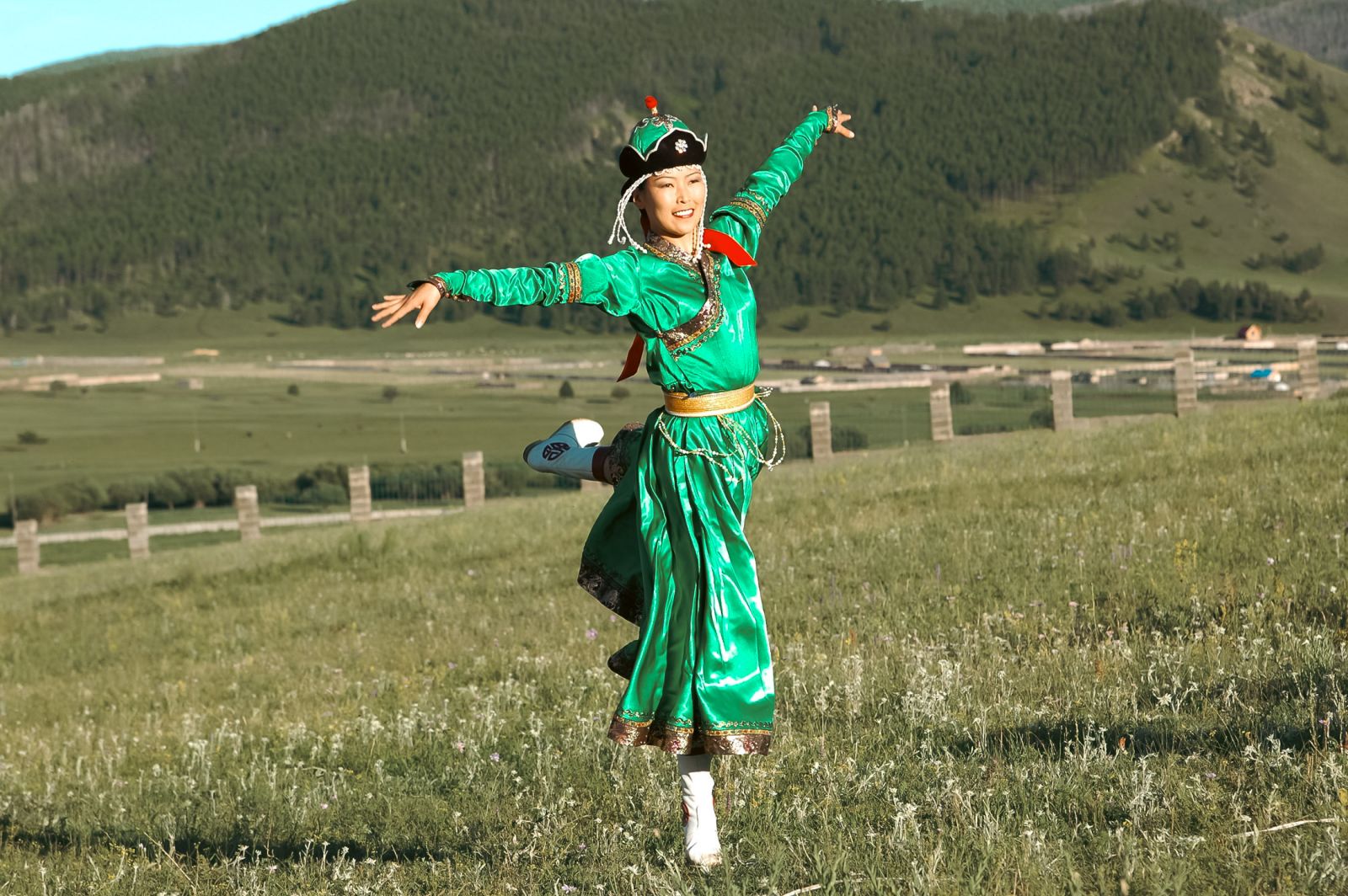 Mongolian Traditional Dance